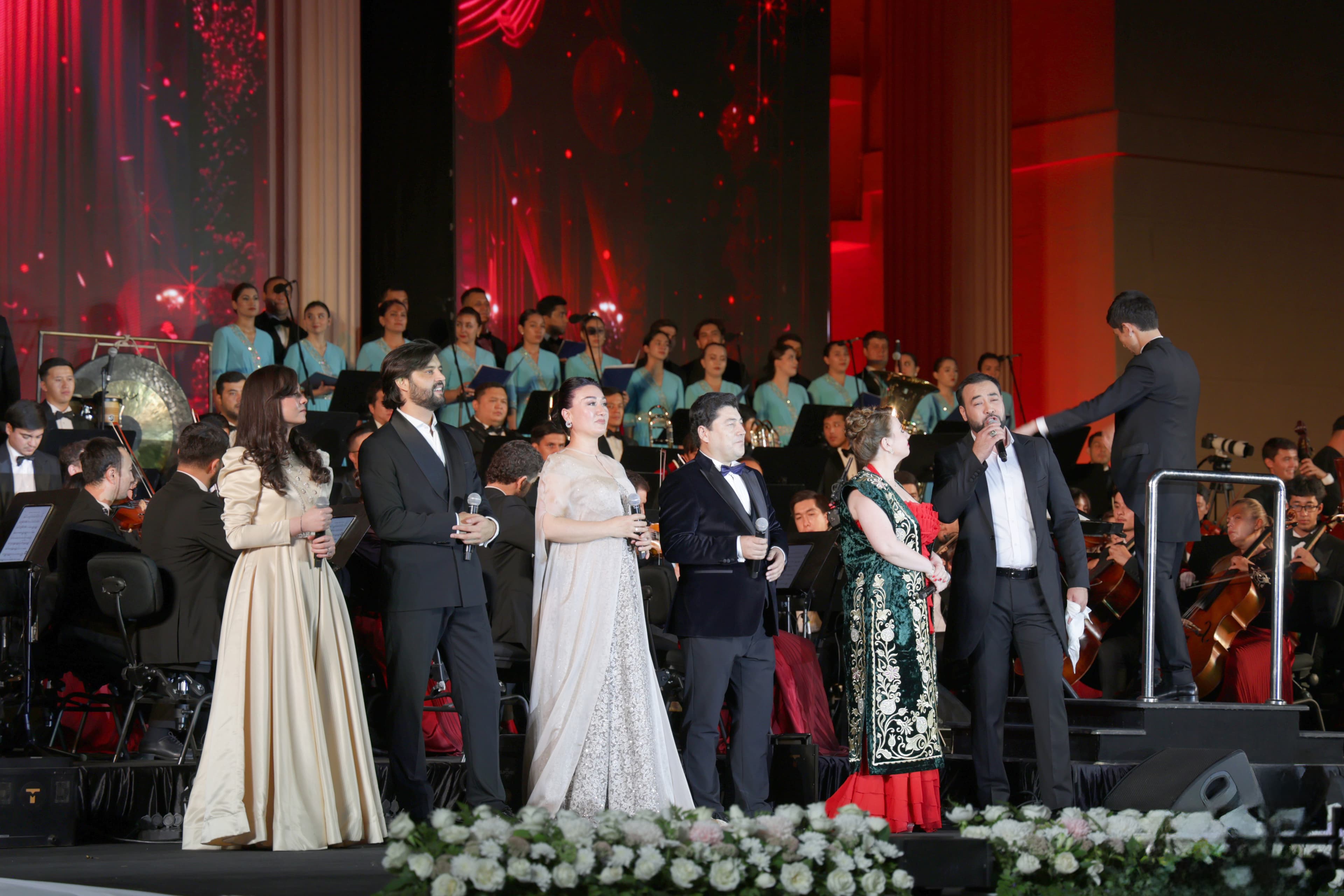 The "Open Air" gala concert, dedicated to the 35th anniversary of Uzbekistan's independence